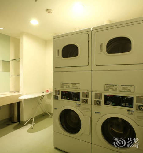 Ji ホテル シャンハイ チンアン テンプル カンティン ロード 上海市 エクステリア 写真